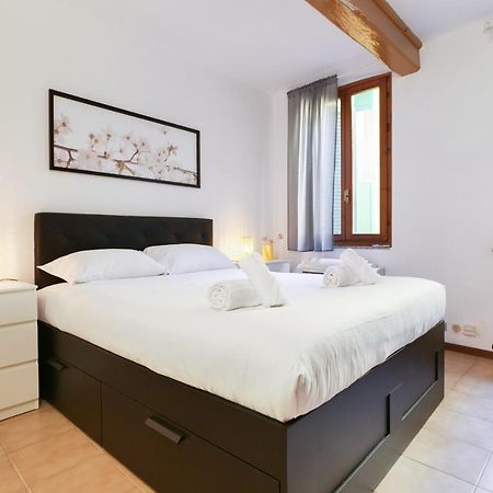Primopiano - Colonne 18 Apartman Milánó Kültér fotó