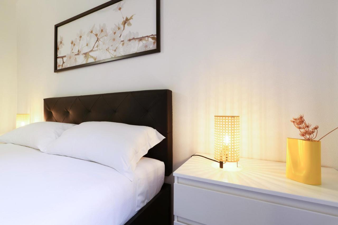 Primopiano - Colonne 18 Apartman Milánó Kültér fotó