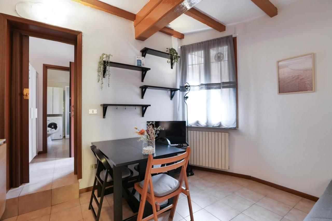 Primopiano - Colonne 18 Apartman Milánó Kültér fotó