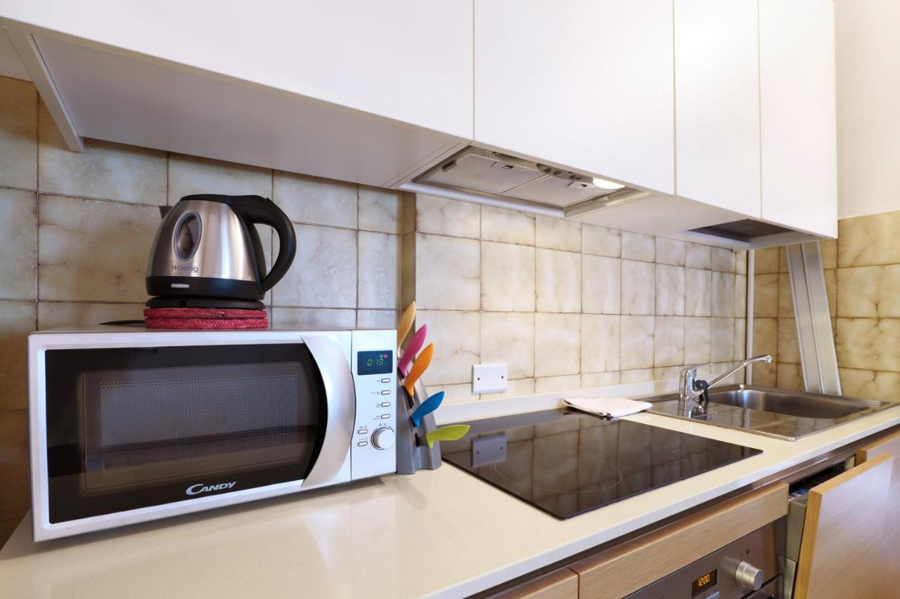 Primopiano - Colonne 18 Apartman Milánó Kültér fotó