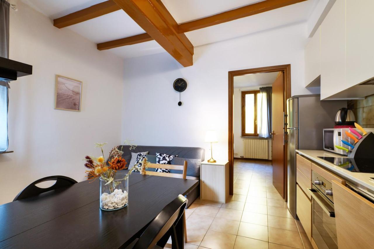 Primopiano - Colonne 18 Apartman Milánó Kültér fotó