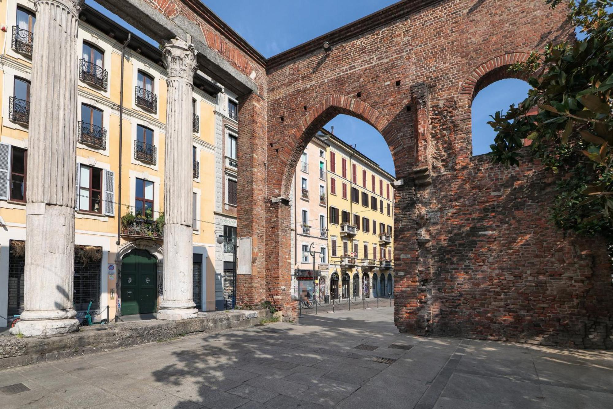 Primopiano - Colonne 18 Apartman Milánó Kültér fotó