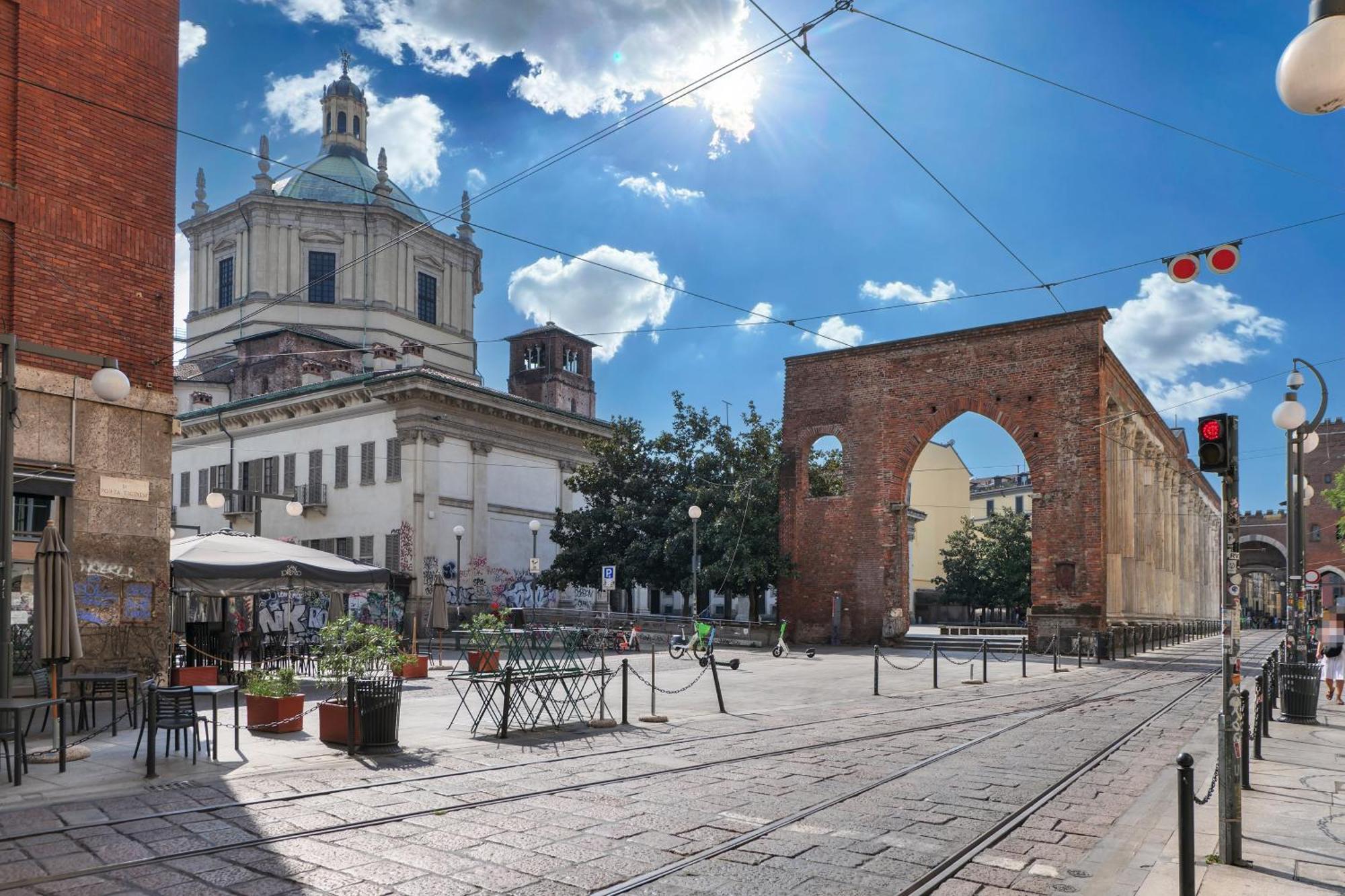 Primopiano - Colonne 18 Apartman Milánó Kültér fotó